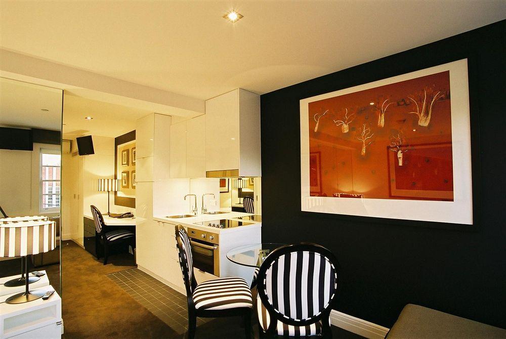 Quest East Melbourne Aparthotel Rum bild