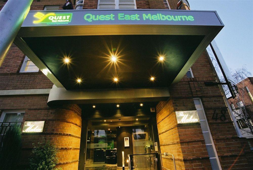Quest East Melbourne Aparthotel Exteriör bild