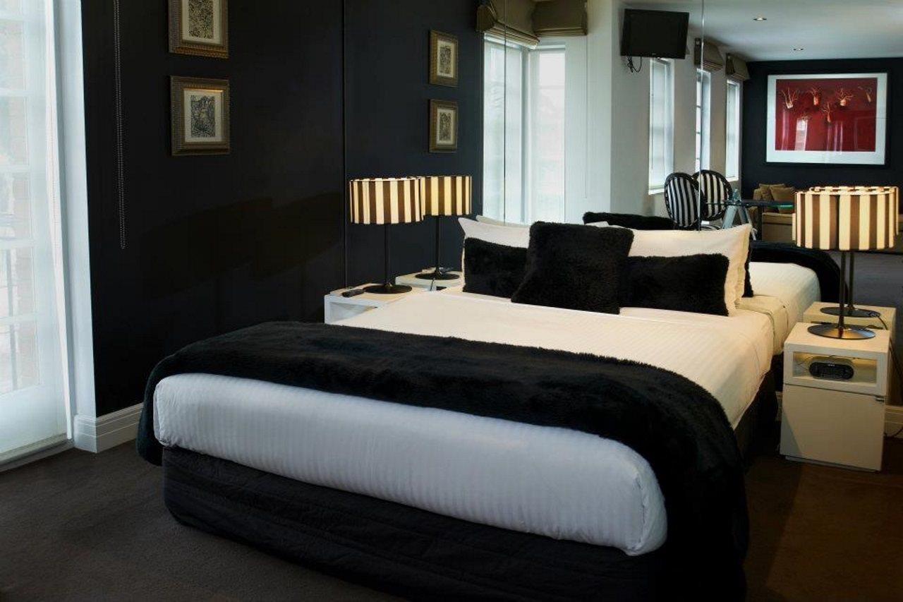 Quest East Melbourne Aparthotel Exteriör bild