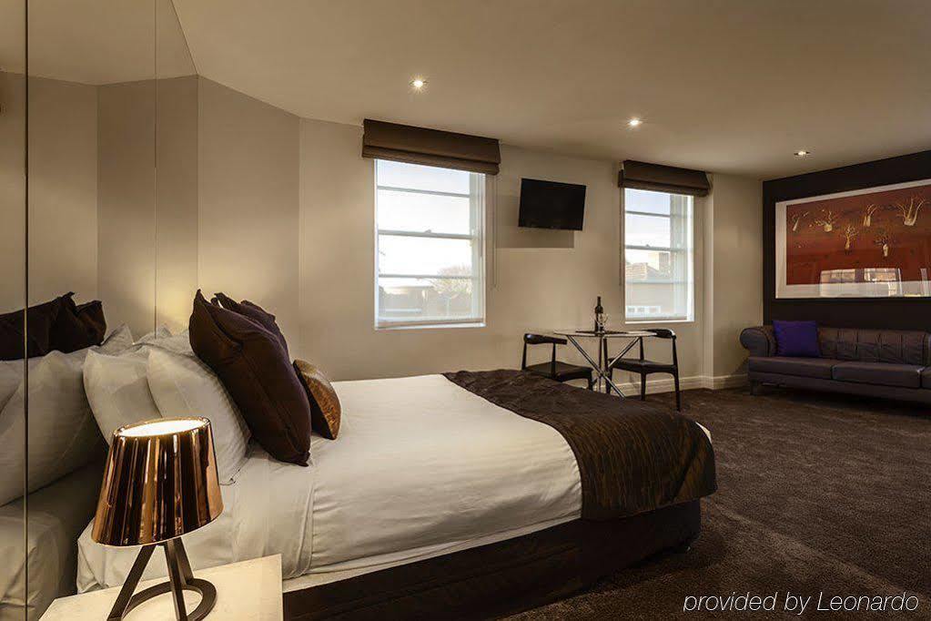 Quest East Melbourne Aparthotel Exteriör bild