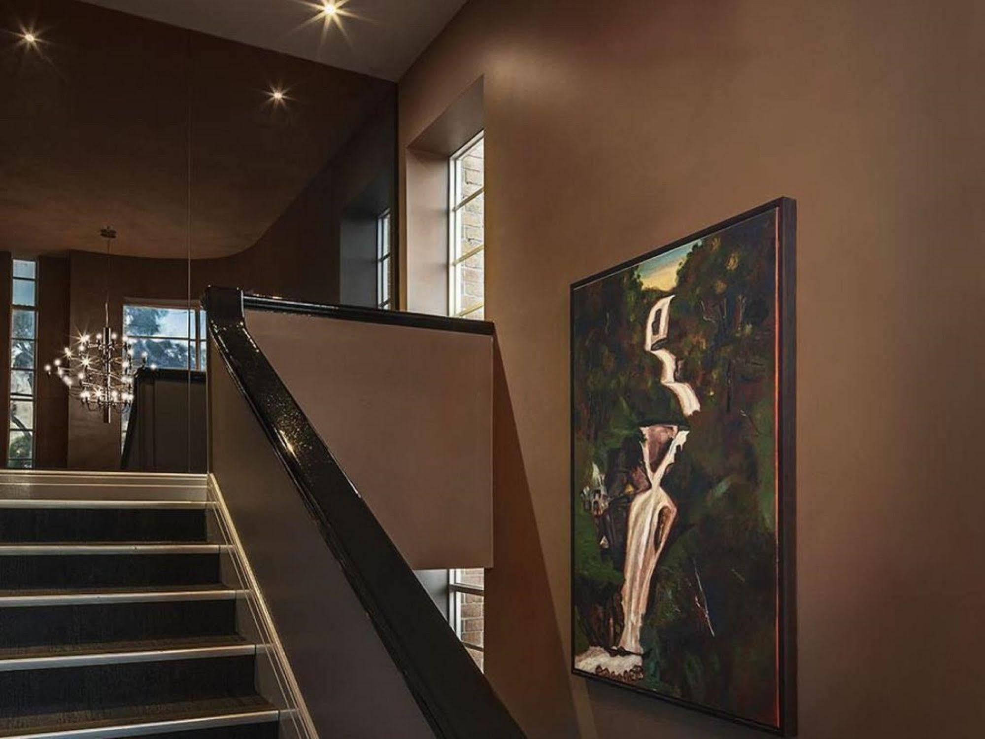 Quest East Melbourne Aparthotel Exteriör bild